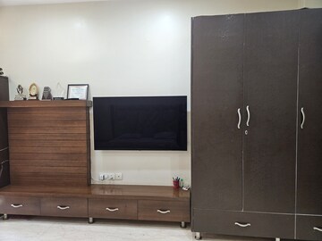 Furnished Amenities in 3 BHK Builder Floor at Kohli One Malibu Town, Sector 47 – for Sale