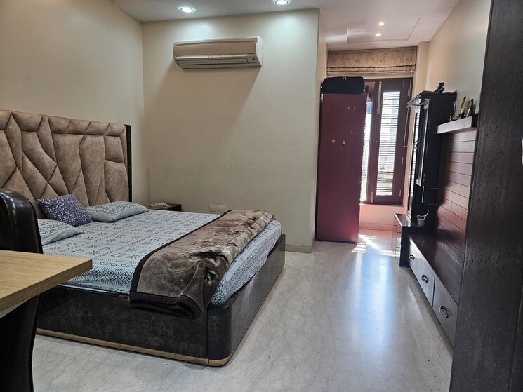 Living Room, kohli-one-malibu-town 3 Bedroom 240 Sq.Yd. Builder Floor In Sector 47 Gurgaon 9188757