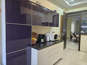 Kitchen in 3 BHK Builder Floor at Kohli One Malibu Town, Sector 47 – for Sale