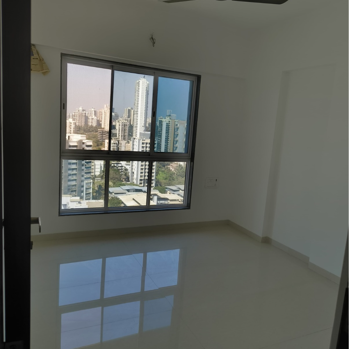 2 BHK 753 Sq.Ft. Apartment in Empire Towers