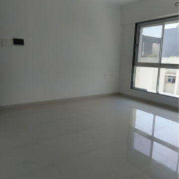 Room in 2 BHK Apartment at Empire Towers, Goregaon East – for Rent