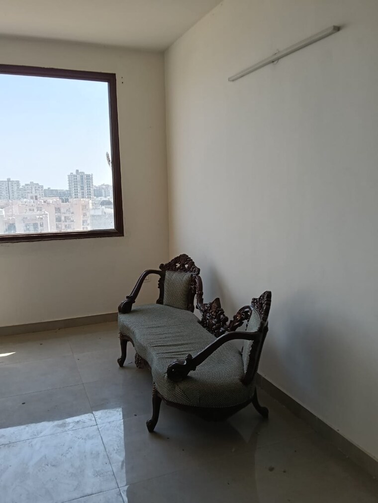 Living Room, pir machalla 3 Bedroom 2200 Sq.Ft. Apartment In Pir Machalla Zirakpur 9188868