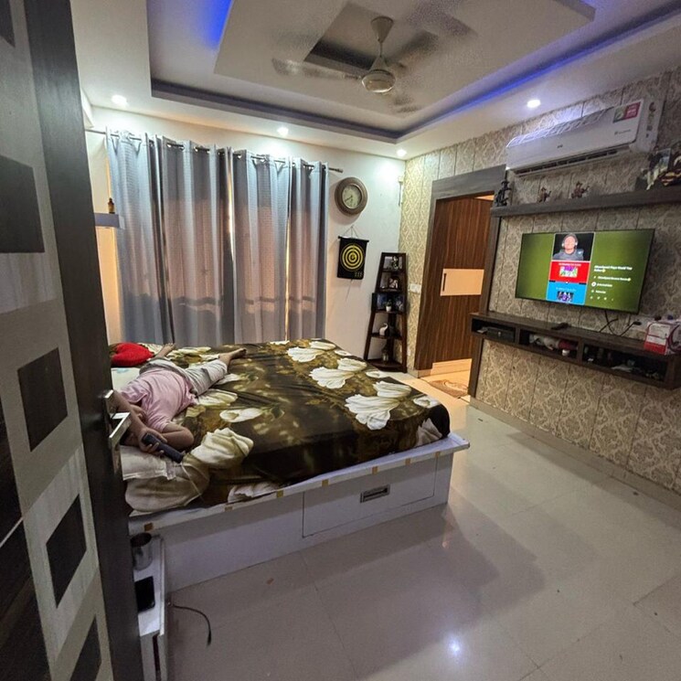 Living Room, shiv-sai-ozone-park 3.5 Bedroom 1909 Sq.Ft. Apartment In Sector 86 Faridabad 9188898