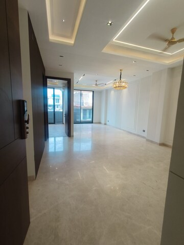 Room in 3 BHK Builder Floor at Greater Kailash I – for Sale