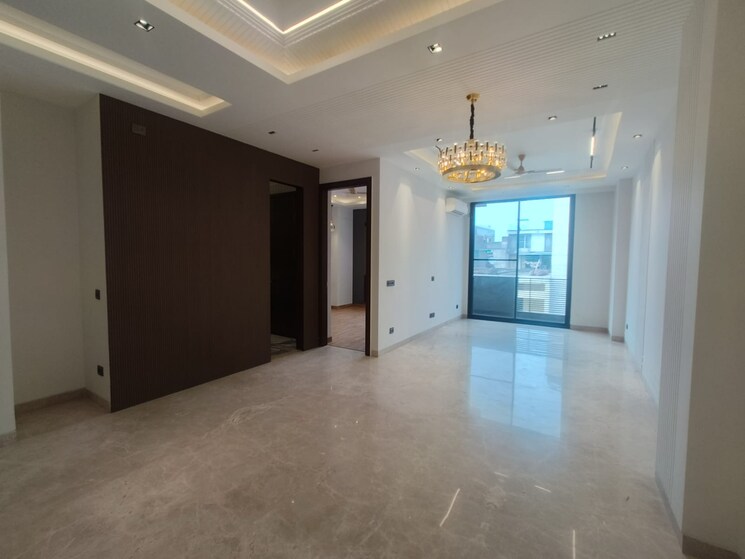 Room, greater kailash i 3 Bedroom 1800 Sq.Ft. Builder Floor In Greater Kailash I Delhi 9188905