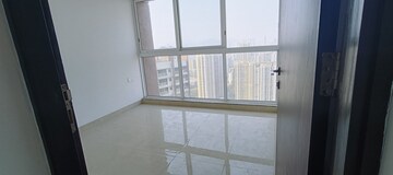 Room in 2.5 BHK Apartment at Runwal Forests, Kanjurmarg West – for Sale