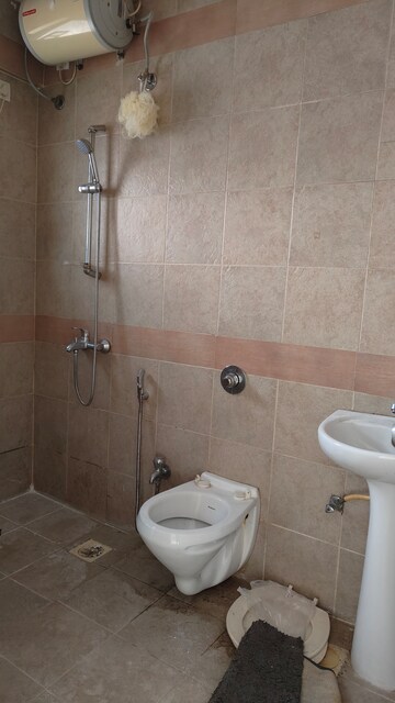 Bathroom in 1 BHK Apartment at Magarpatta City Zinnia, Hadapsar – for Sale