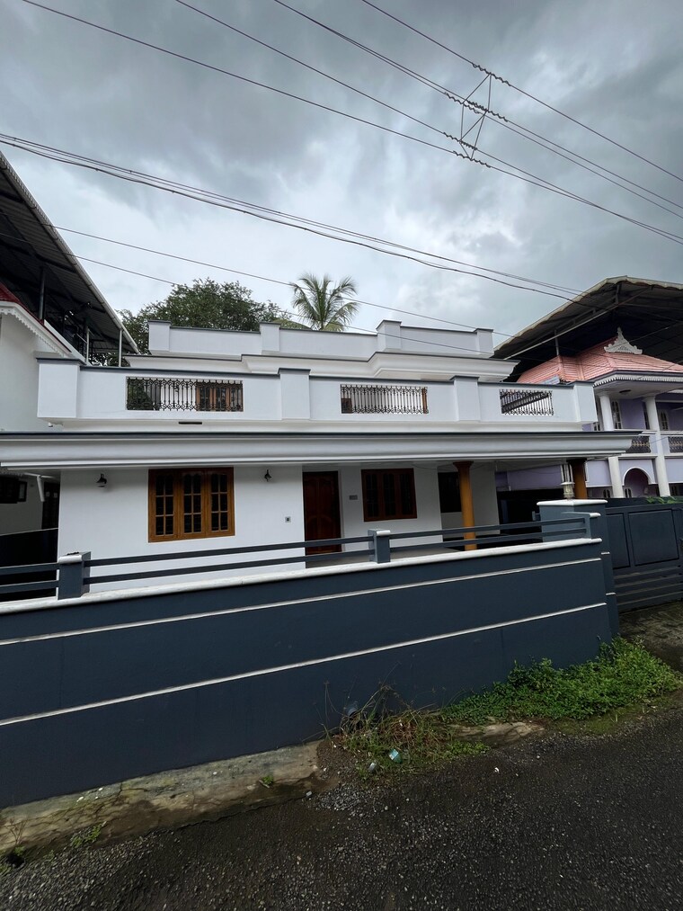 Exterior View, kuttoor 4 Bedroom 2100 Sq.Ft. Independent House In Kuttoor Thrissur 9188960
