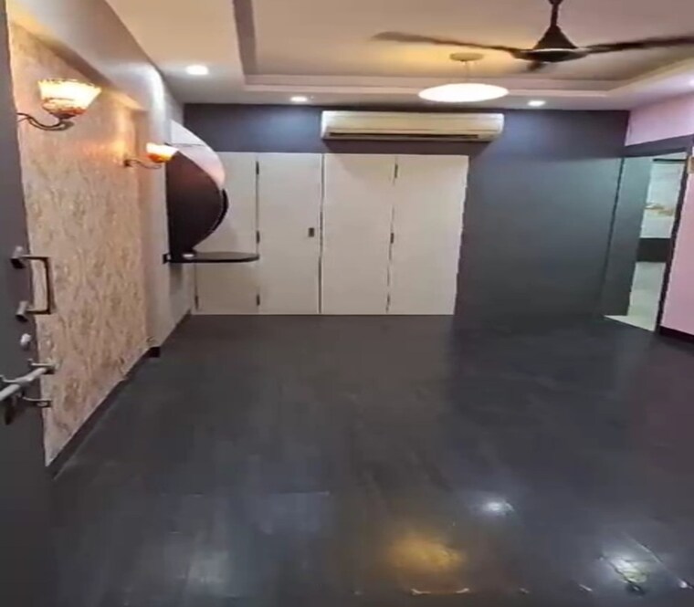 Living Room, dadar east 1 Bedroom 400 Sq.Ft. Apartment In Dadar East Mumbai 9188973