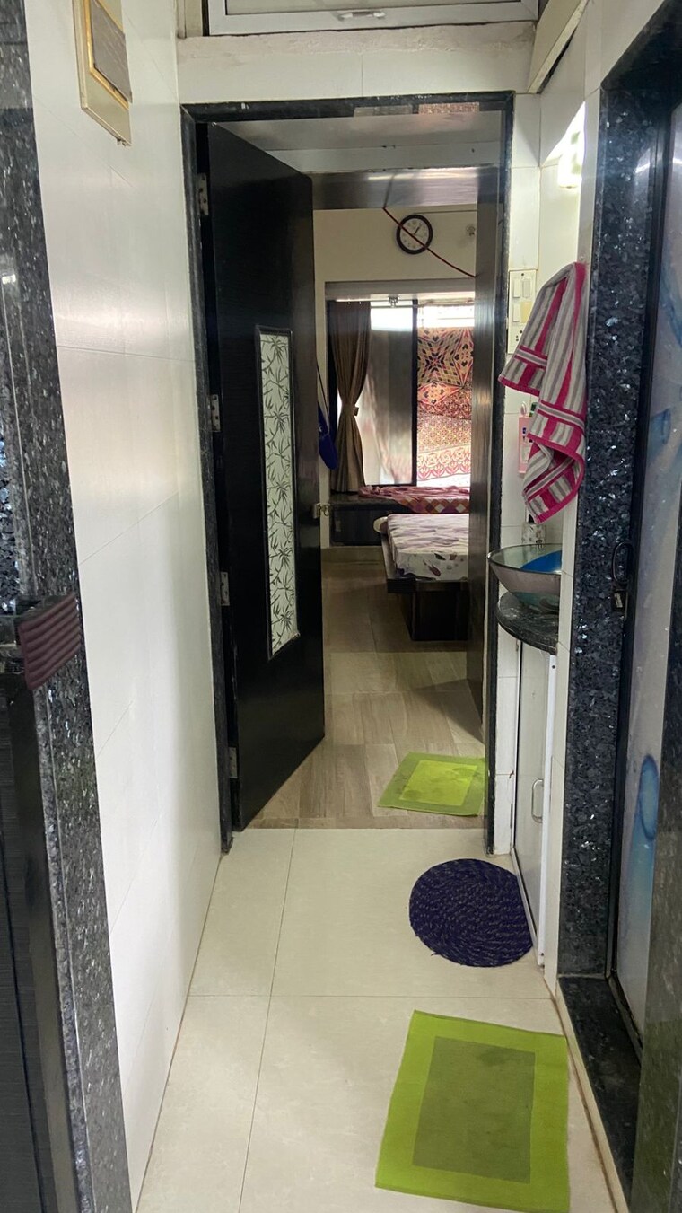 Bathroom, kamala-ashish-tower 1 Bedroom 425 Sq.Ft. Apartment In Kandivali West Mumbai 9189014