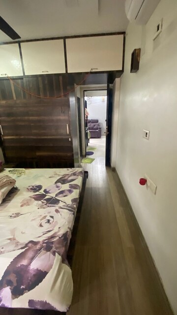 Furnished Amenities in 1 BHK Apartment at Kamala Ashish Tower, Kandivali West – for Rent