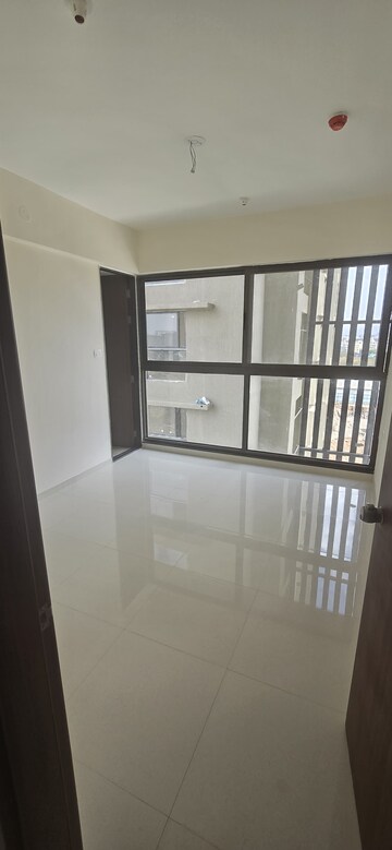 Room in 1 BHK Apartment at Mantra Mesmer, Keshav Nagar – for Rent