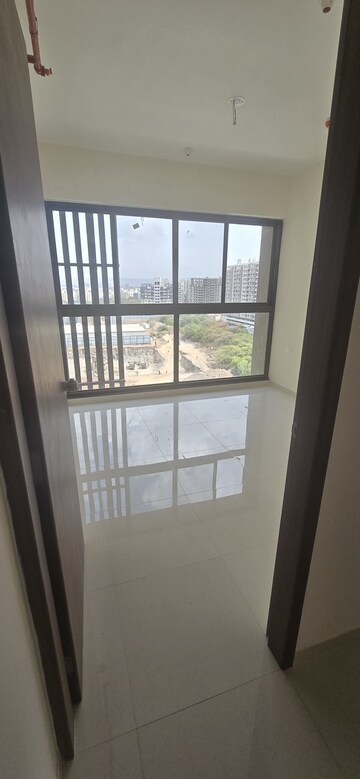 Room in 1 BHK Apartment at Mantra Mesmer, Keshav Nagar – for Rent