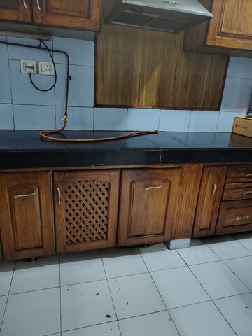 Kitchen in 2 BHK Builder Floor at Patel Nagar – for Rent