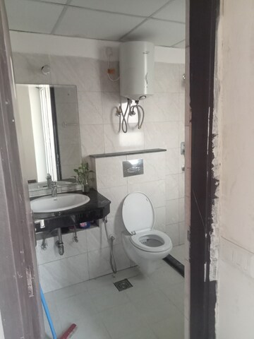 Bathroom in 2 BHK Builder Floor at Patel Nagar – for Rent