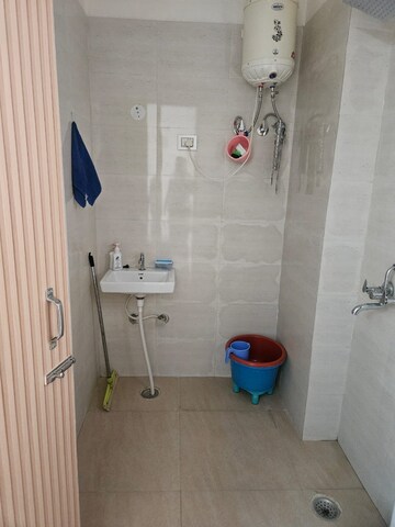 Bathroom in 3 BHK Builder Floor at Patel Nagar – for Rent