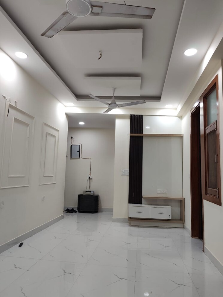 Living Room, hajipur 2 Bedroom 900 Sq.Ft. Builder Floor In Hajipur Noida 9189134