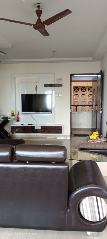 Furnished Amenities in 1 BHK Apartment at Manas Luxuria, Kolshet – for Rent