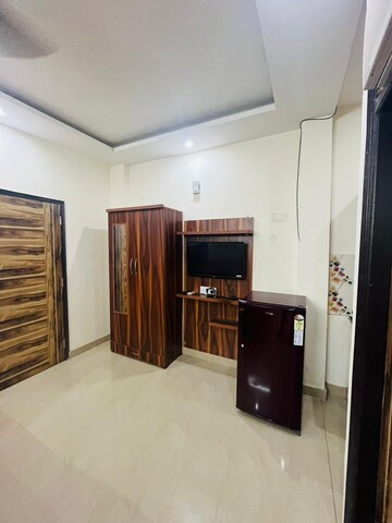 Living Room in 2 BHK Builder Floor at Patel Nagar – for Rent