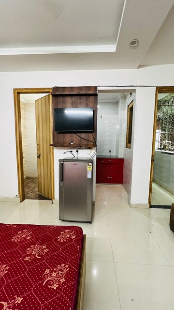 Bedroom in 2 BHK Builder Floor at Patel Nagar – for Rent