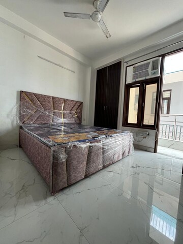 Bedroom in 1 BHK Builder Floor at Saket – for Rent
