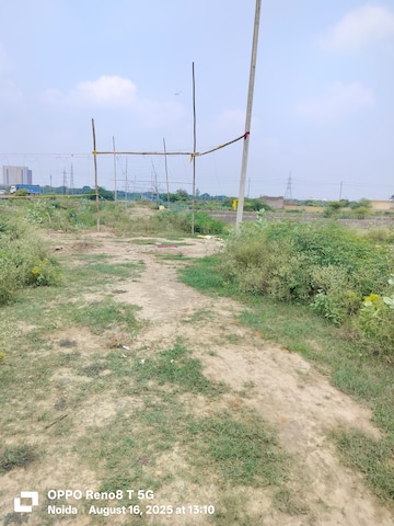 Plot Area in  Plot at Sector 27 Yamuna Expressway – for Sale