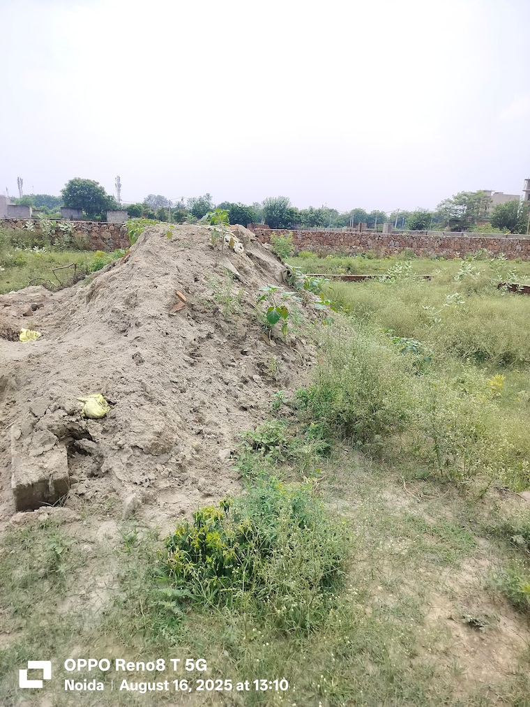 undefined, sector 27 yamuna expressway  130 Sq.Yd. Plot In Sector 27 Yamuna Expressway Greater Noida 9189157