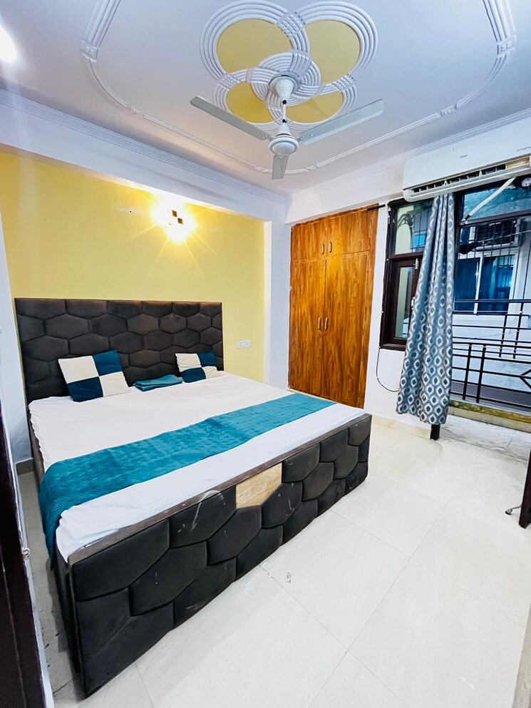 Bedroom, saket 2.5 Bedroom 900 Sq.Ft. Builder Floor In Saket Delhi 9189197