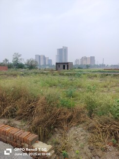 Plot For Sale in Sector 27 Yamuna Expressway