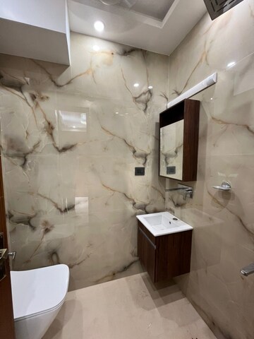 Bathroom in 3 BHK Apartment at DDA Rosewood Apartments, Vasant Kunj – for Rent
