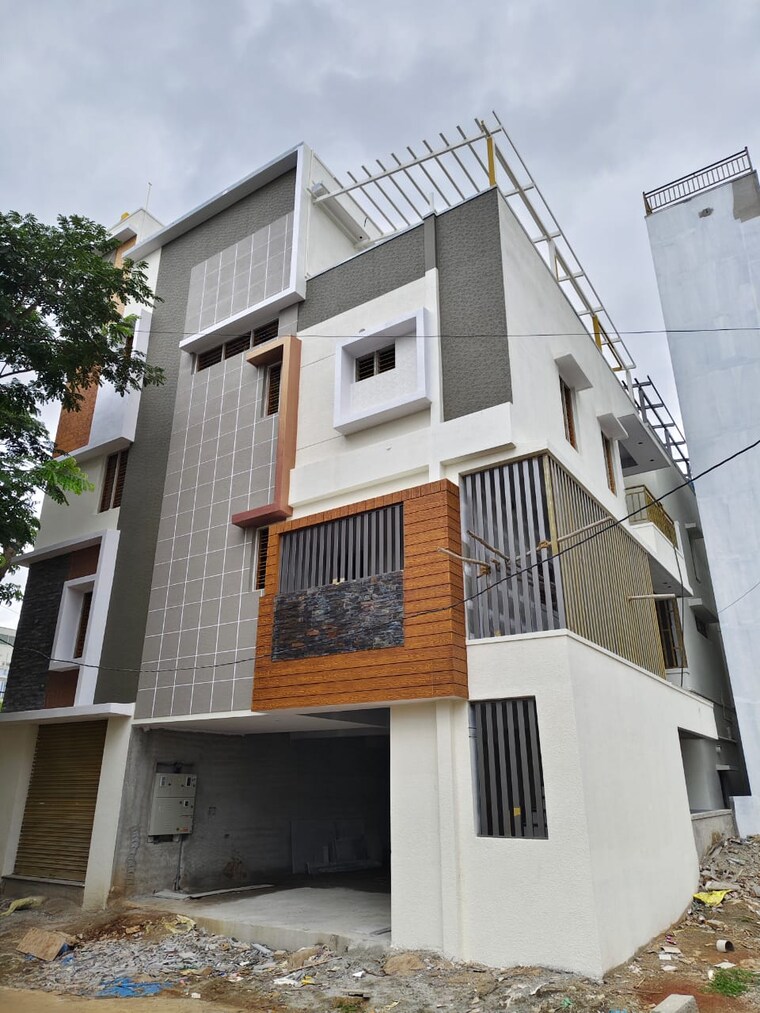 Exterior View, vidyaranyapura 5 Bedroom 4200 Sq.Ft. Independent House In Vidyaranyapura Bangalore 9189264
