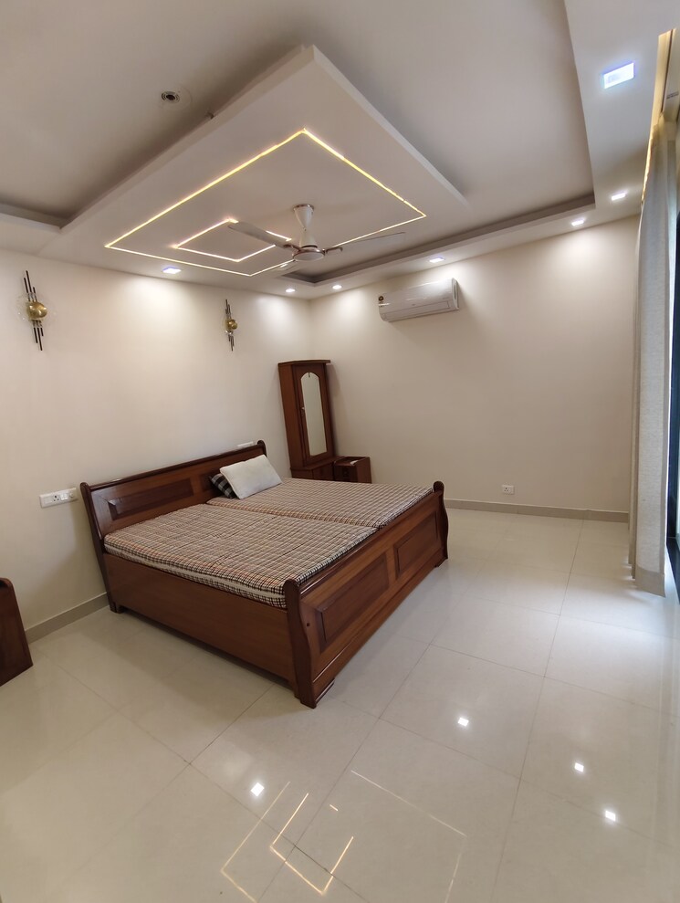 Room, dwarka 3 Bedroom 1800 Sq.Ft. Apartment In Dwarka Delhi 9189359