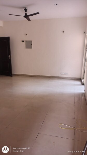 2.5 BHK + Study Room 1150 Sq.Ft. Apartment in Aims Golf City