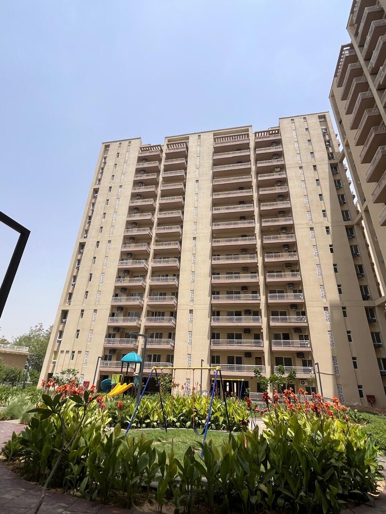 Exterior View, silverglades-the-melia 3 Bedroom 1845 Sq.Ft. Apartment In Sohna Sector 35 Gurgaon 9189459