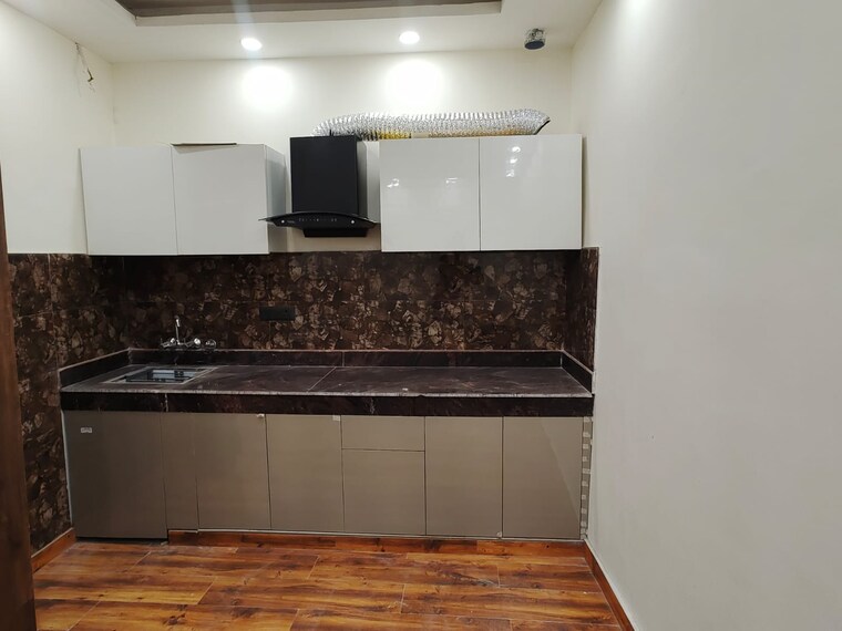 Kitchen, saket 1 RK 500 Sq.Ft. Builder Floor In Saket Delhi 9189486