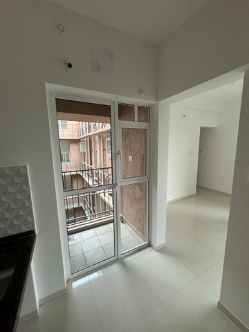 Room in 3 BHK Apartment at Godrej Boulevard, Manjari – for Rent