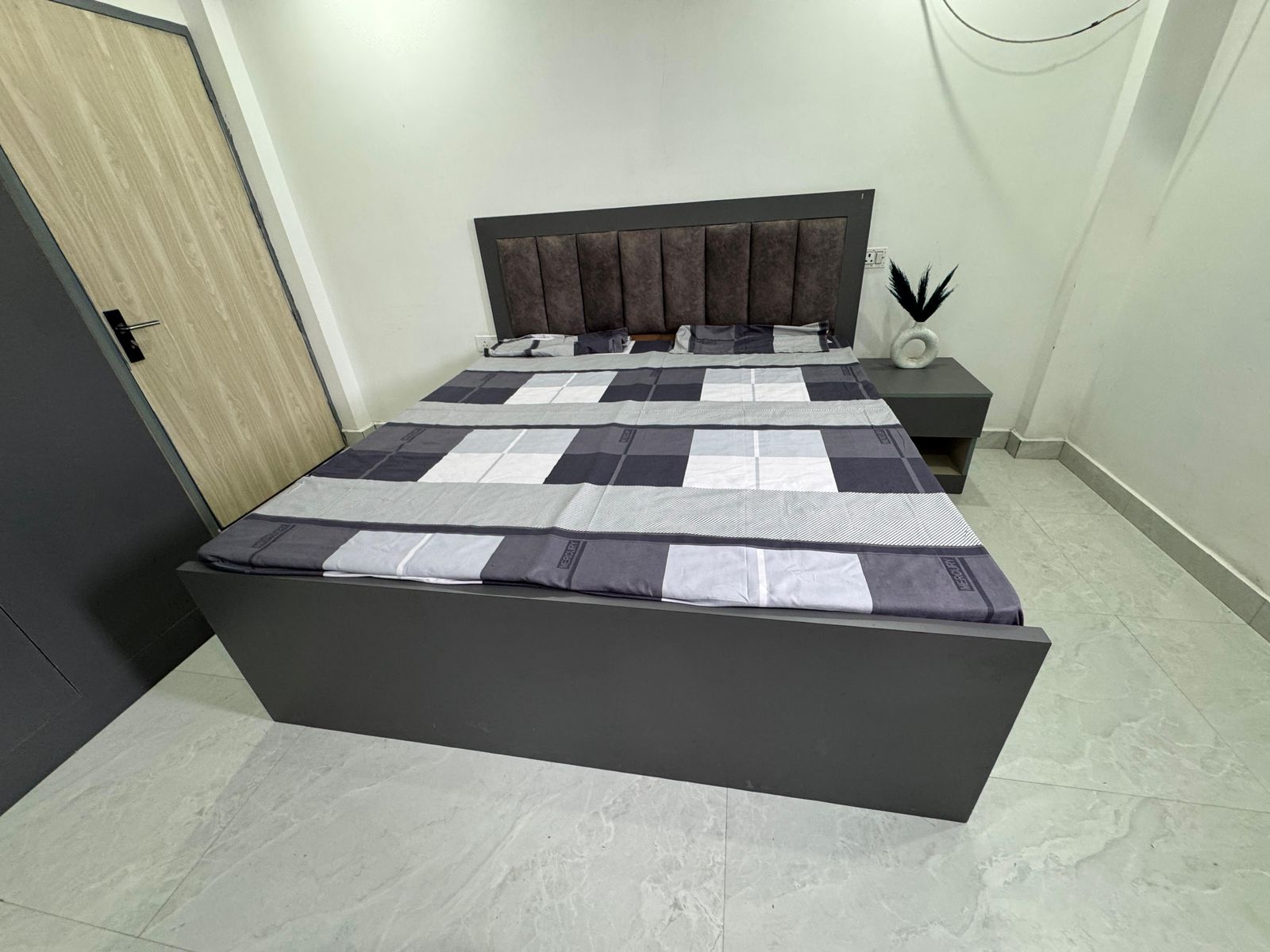 2.5 BHK + Study Room Builder Floor For Rent in Ansal Sushant Lok I