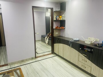 Balcony in 2.5 BHK Builder Floor at Ansal Sushant Lok I, Sector 43 – for Rent