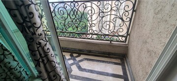 Balcony in 3 BHK Apartment at Hiranandani Meadows, Manpada – for Sale