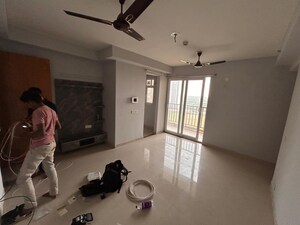 Room in 3 BHK Apartment at Tata Eureka Park, Sector 150 – for Sale