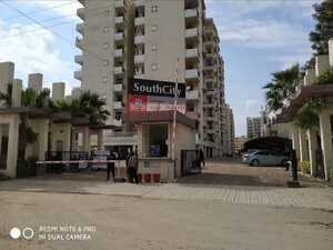 4 BHK Apartment For Sale in Vip Road