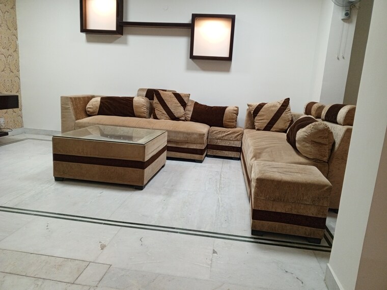 Living Room, ganpati-apartments-gurgaon 3 Bedroom 1450 Sq.Ft. Apartment In Sector 56 Gurgaon 9189585