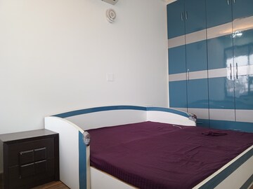 Furnished Amenities in 3 BHK Apartment at Ganpati Apartments Gurgaon, Sector 56 – for Rent