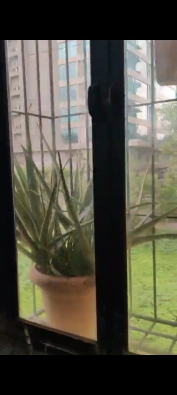 Balcony in 2 BHK Apartment at Chembur – for Rent