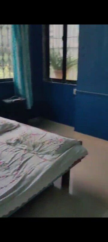 Bedroom in 2 BHK Apartment at Chembur – for Rent