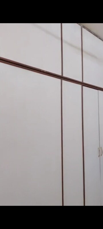 Room in 2 BHK Apartment at Chembur – for Rent