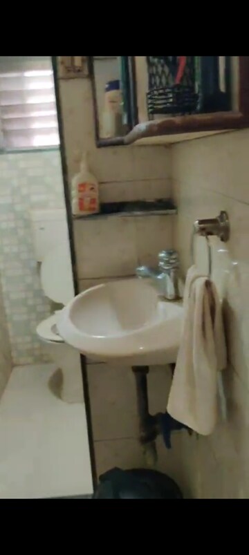 Bathroom in 2 BHK Apartment at Chembur – for Rent