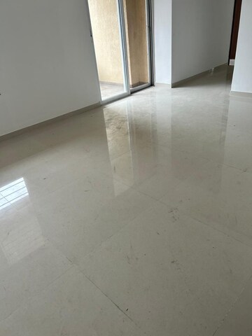 Room in 3 BHK Apartment at Gada Anutham, Hadapsar – for Rent