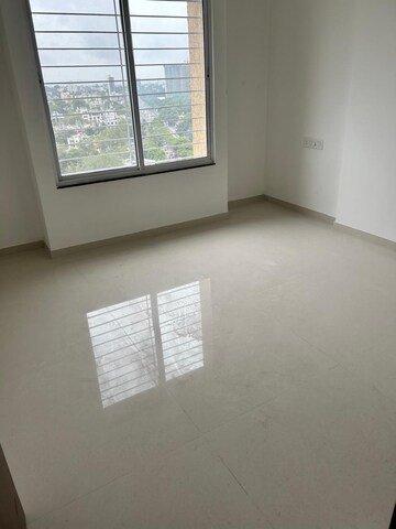 Room in 3 BHK Apartment at Gada Anutham, Hadapsar – for Rent