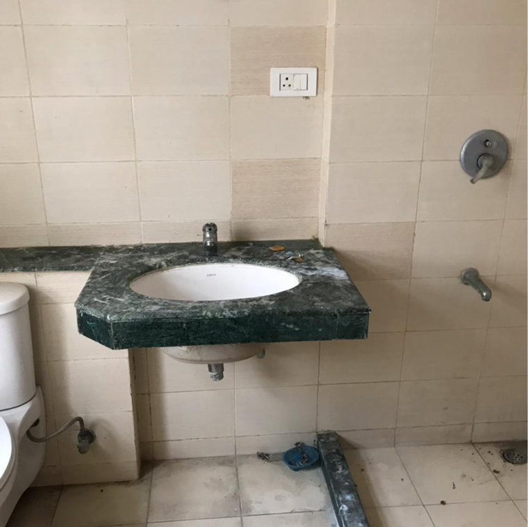 Bathroom, bptp-the-resort 3.5 Bedroom 2200 Sq.Ft. Apartment In Mortzapur Faridabad 9189590